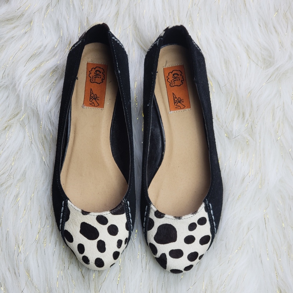 Chi by Falchi Cow Print Skimmer Wedge Slip On Sz 7